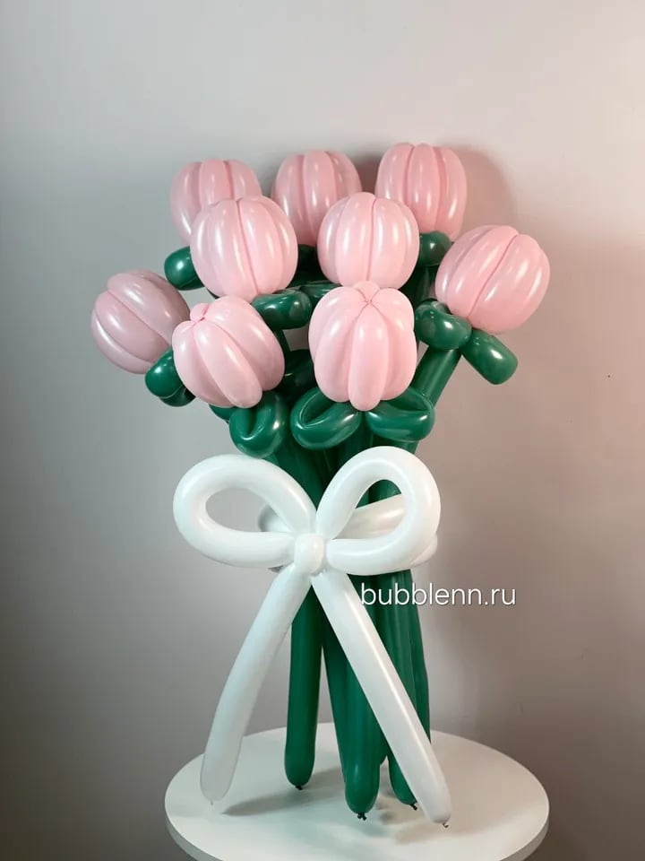Букет из 9 тюльпанов с бантиком